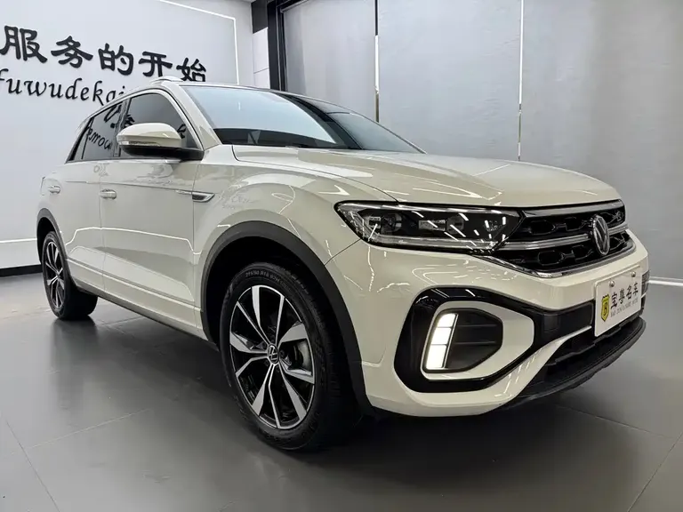 Volkswagen T-ROC 300 TSI DSG 2 WD Starlight