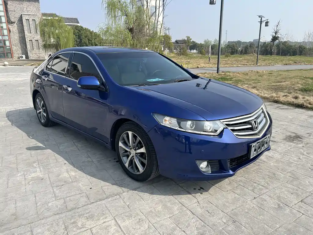 Spirior 2.4 L Distinguished