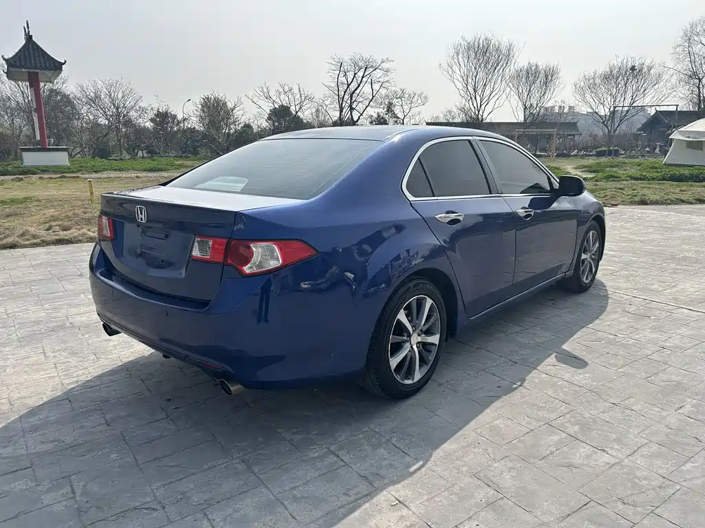 Spirior 2.4 L Distinguished