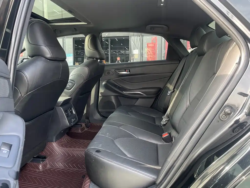 Avalon 2.0 L Luxury CN-VI