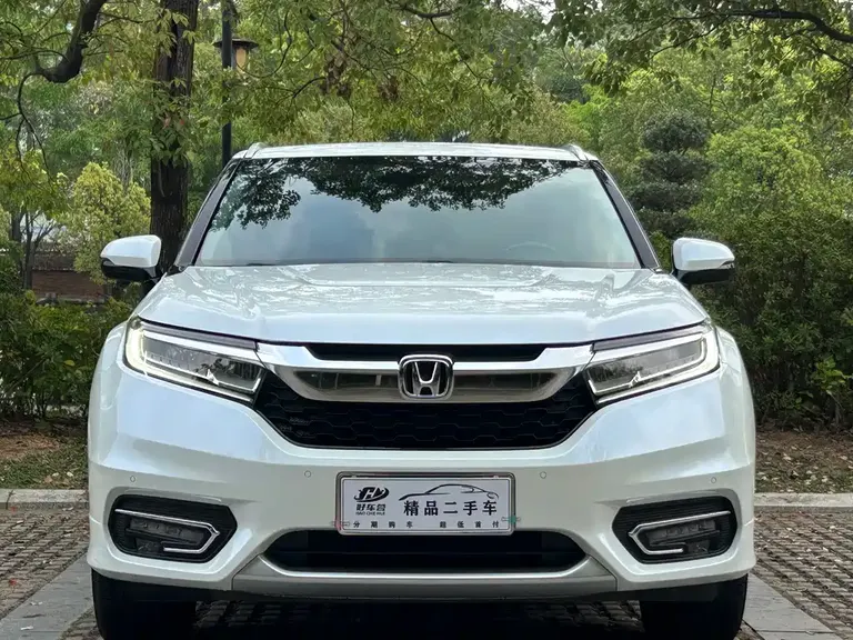 Honda Avancier 370 TURBO 4 WD Premium