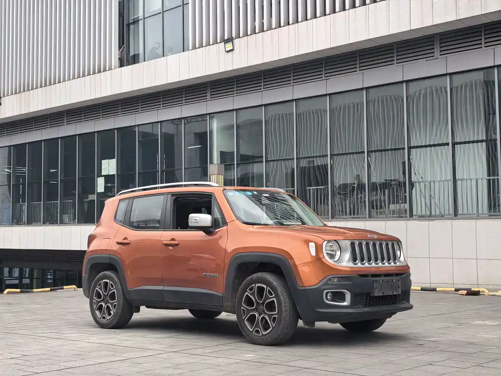 Renegade 自由侠 2017款 180 TS 自动四驱全能版