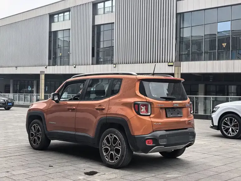 Jeep Renegade 自由侠 2017款 180 TS 自动四驱全能版