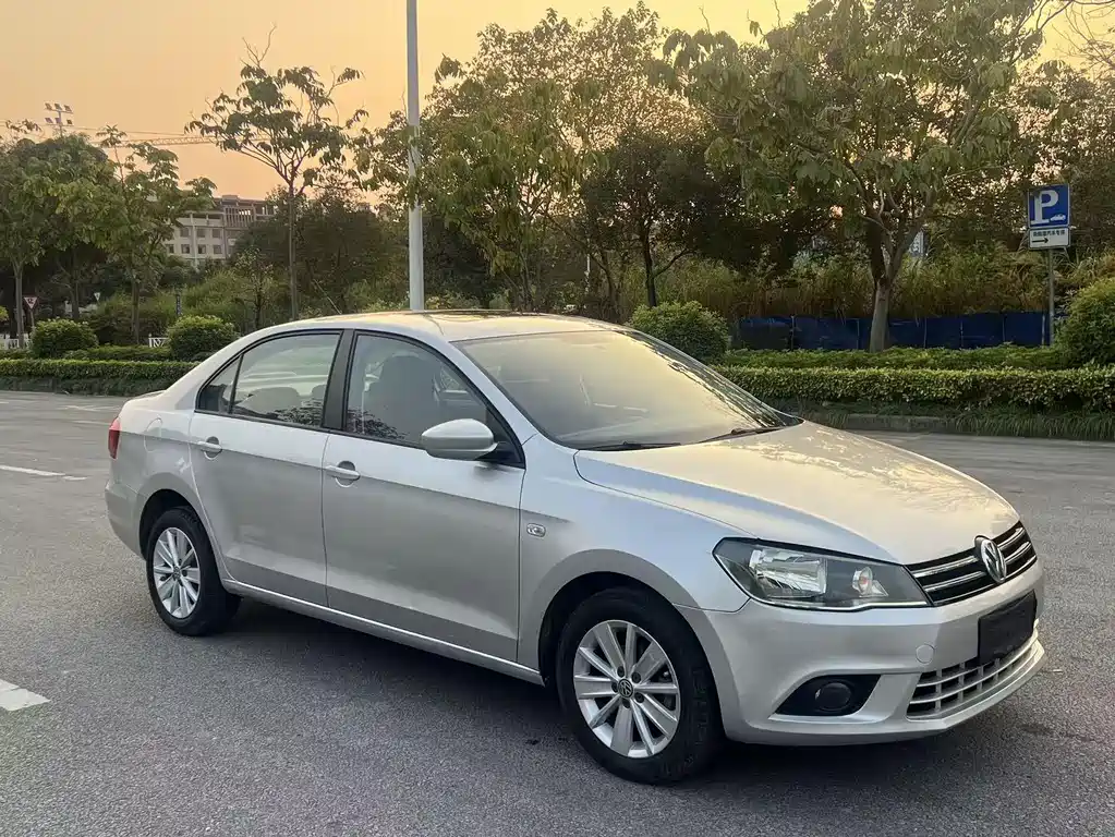 Jetta 1.6 L Auto Comfort