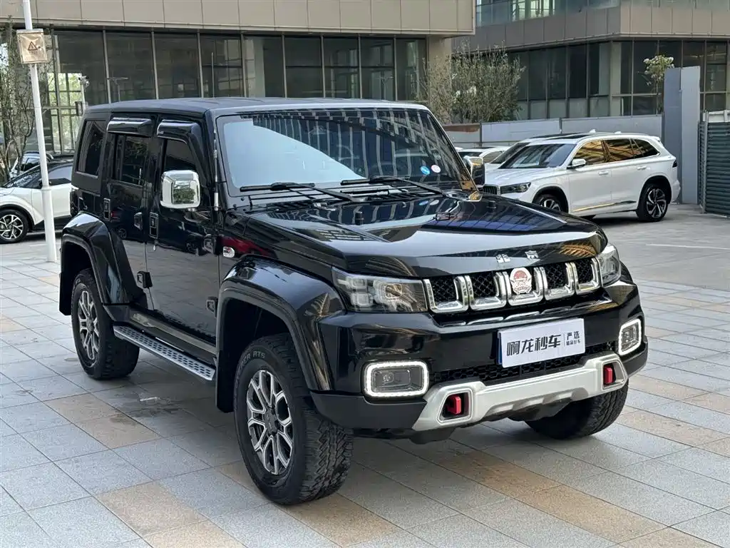 BAIC BJ40 2.0 T Auto 4 WD City Hunter Swordsman