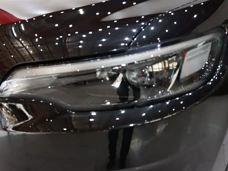 Cherokee 自由光 2020款 2.0 T 两驱领先版