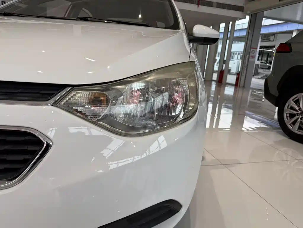 Sail Sail 3 1.3 L Manual Comfort Sunroof