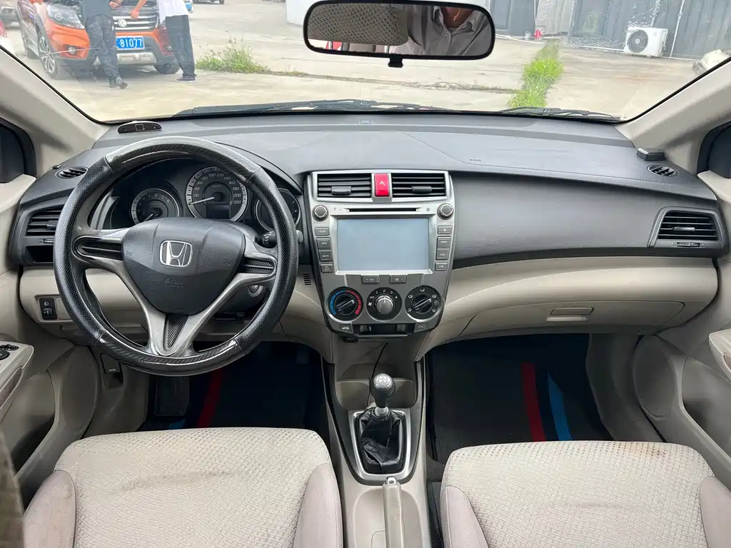 City Classic 1.5 L Manual Comfort