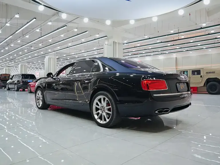 Bentley Flying Spur 4.0 T V8 S Standard