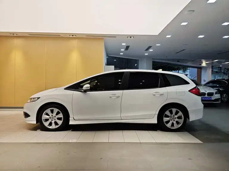 Honda Jade 1.8 L Auto Comfort 5-seat