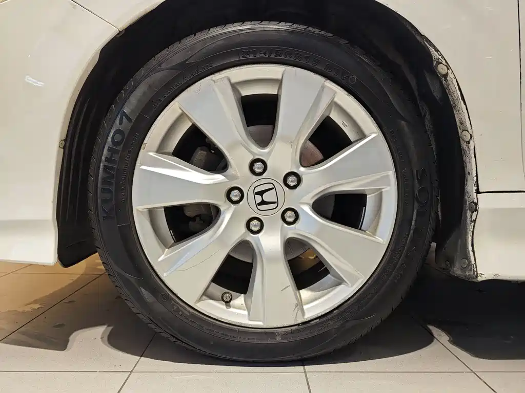 Jade 1.8 L Auto Comfort 5-seat