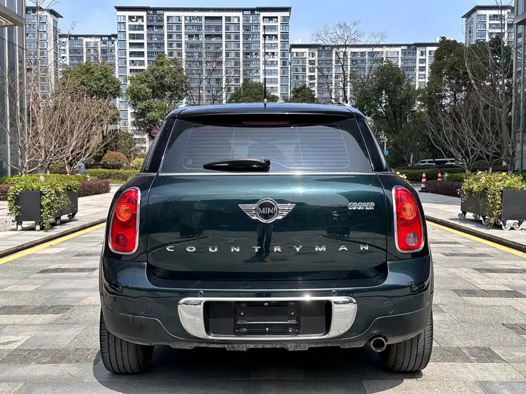 MINI COUNTRYMAN 1.6 L COOPER Fun