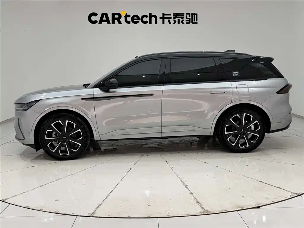 Nautilus 2.0 T 4 WD Supreme Wise Hybrid