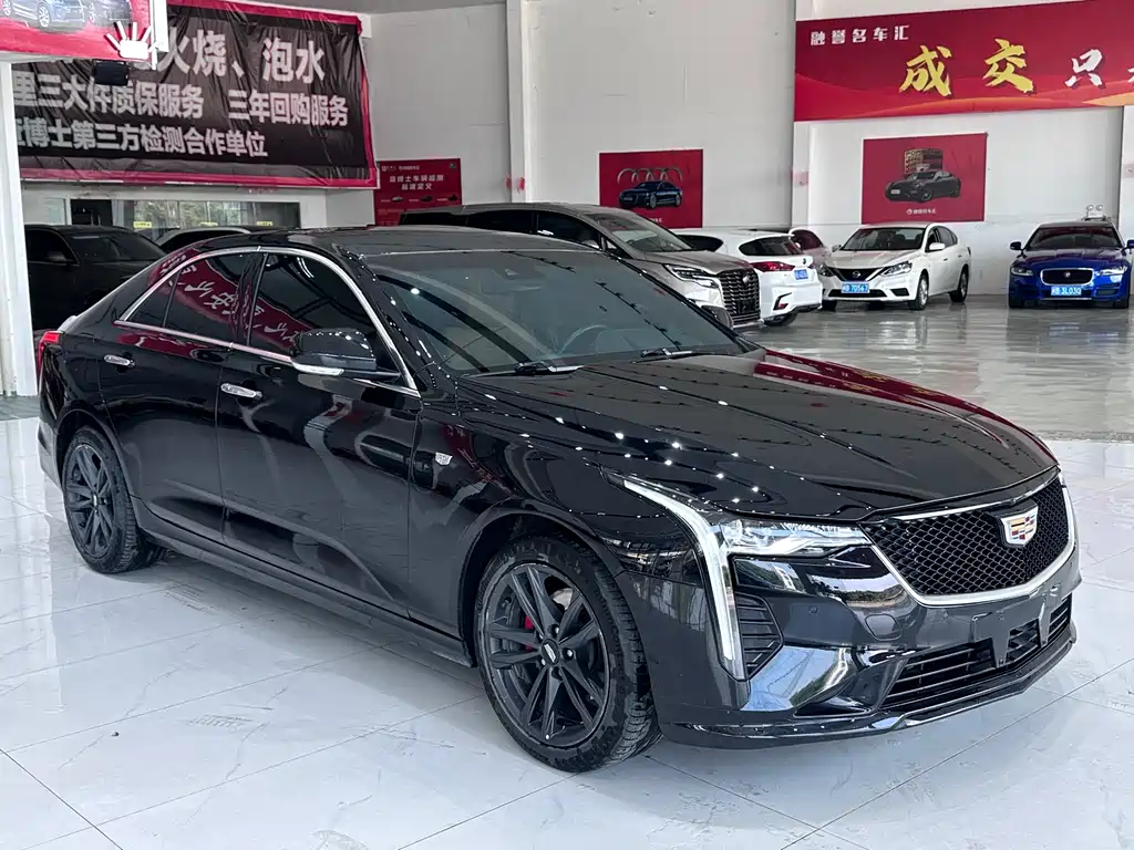 Cadillac CT4 28 T Luxury