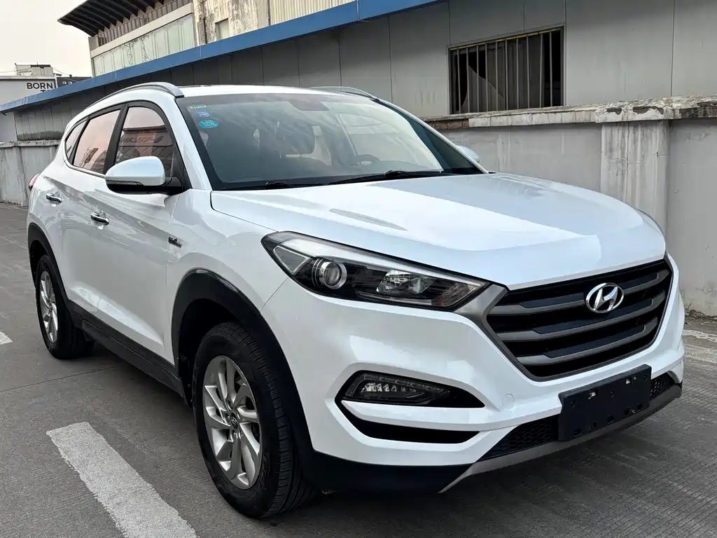 Tucson 1.6 T DCT 2 WD Intelligent