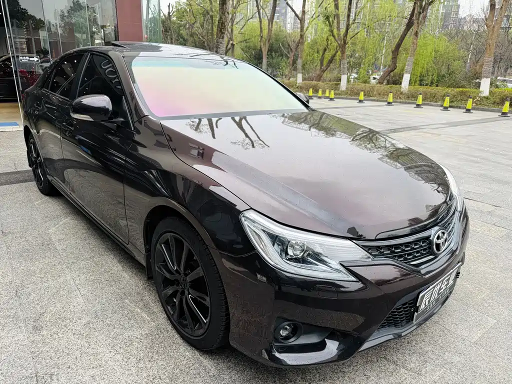 Mark X 2.5 V Style Sharp