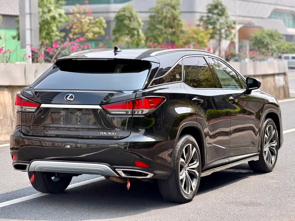 Lexus RX Facelift 300 4 WD Elegant