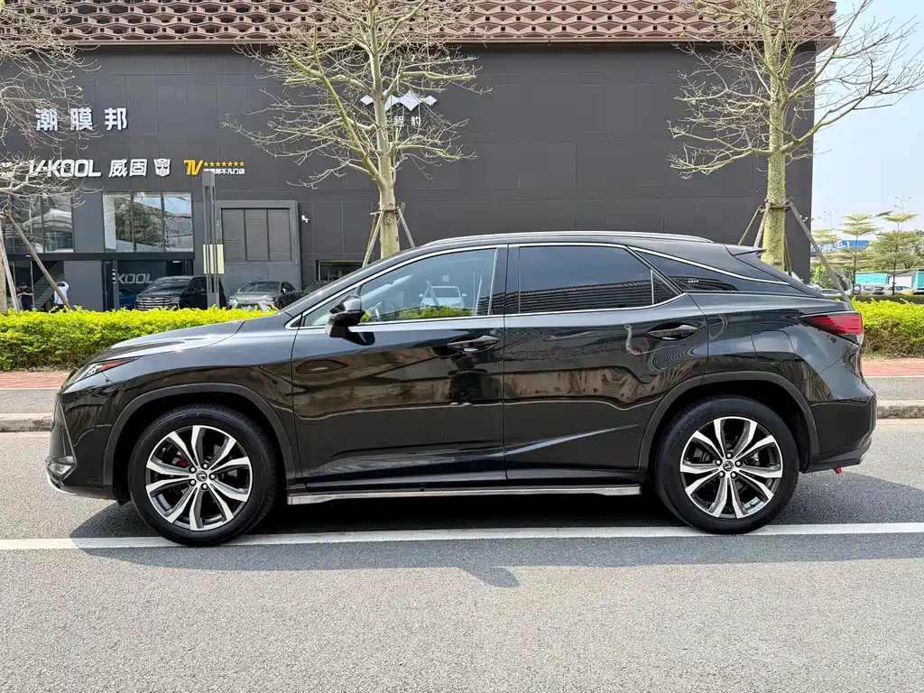 Lexus RX Facelift 300 4 WD Elegant