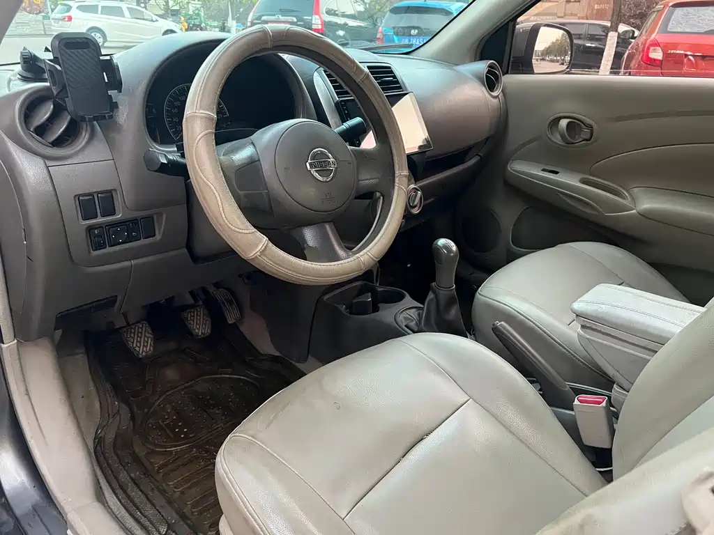 Sunny 1.5 XE Manual Comfort