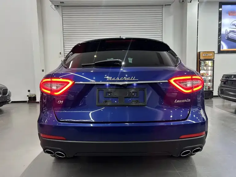 Maserati Levante 3.0 T Standard CN-V