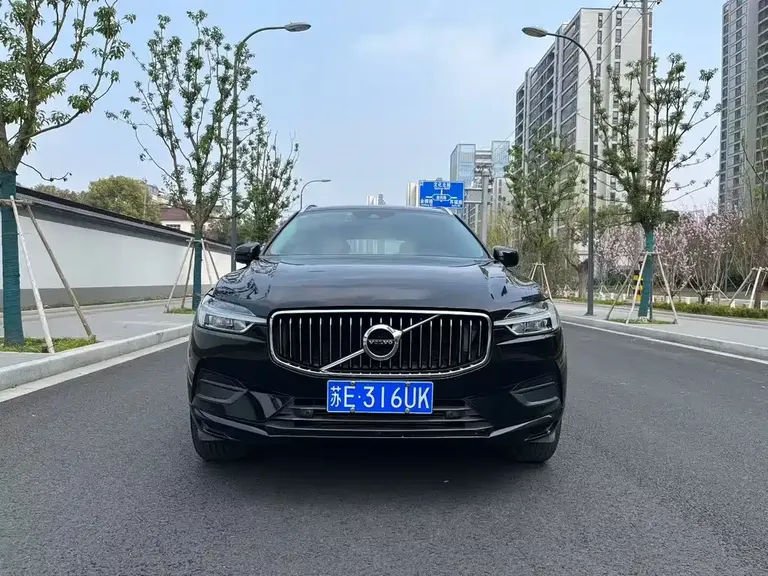 Volvo XC60 T5 4 WD Smart Vision CN-VI