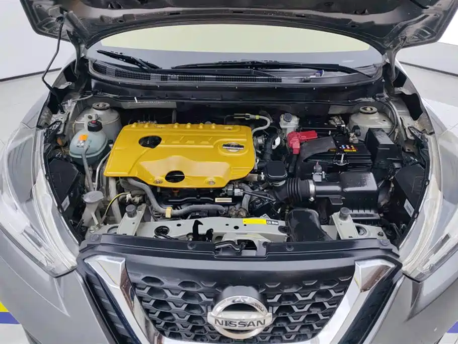 Kicks 1.5 L CVT Smart Travel