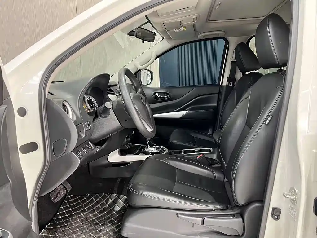 Terra 2.5 L XL Upper 4 WD Auto 4 WD Luxury