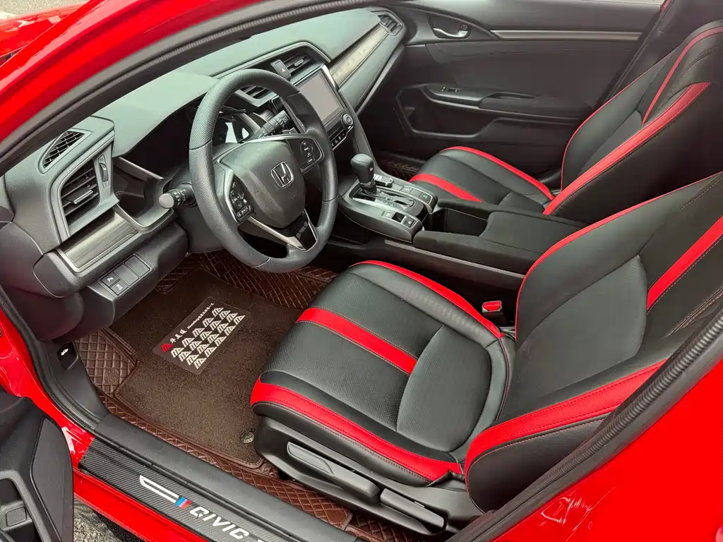 Civic HATCHBACK 220 TURBO CVT Trend Cool Control