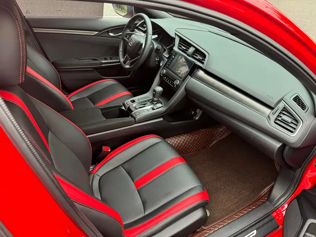 Civic HATCHBACK 220 TURBO CVT Trend Cool Control