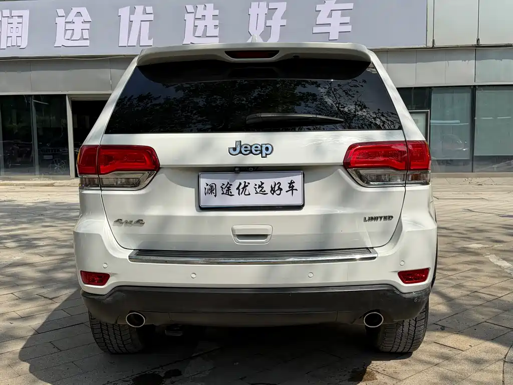 Grand Cherokee (Import) 3.6 L Elite Navigation