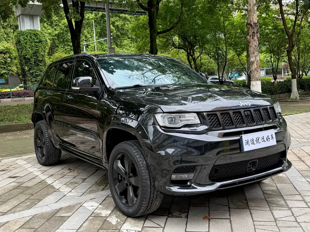 Grand Cherokee (Import) 3.6 L Elite Navigation