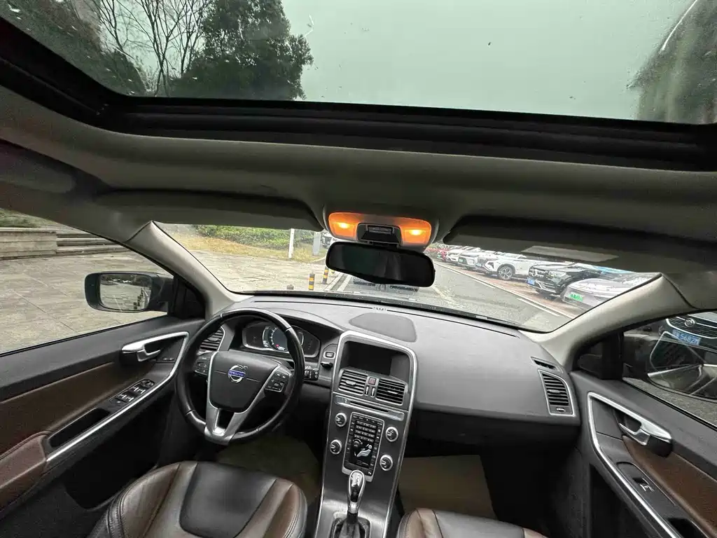 Volvo XC60 T5 Smart Progress
