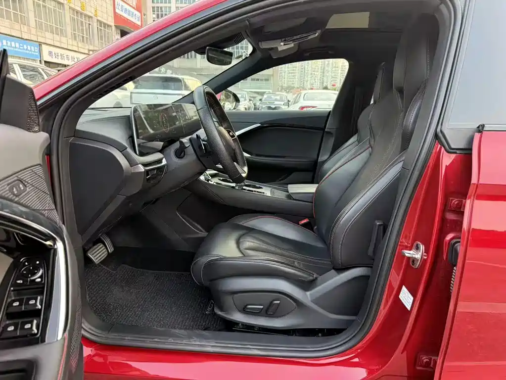 MG7 1.5 T DCT Supreme Beauty Grace