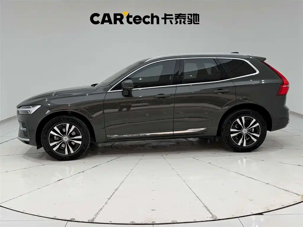 Volvo XC60 B5 4 WD Smart Ease Luxury