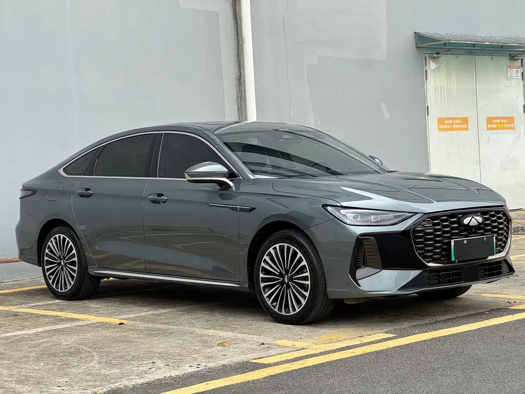 Fengyun A8 L 1.5 TGDI 145 km Luxury
