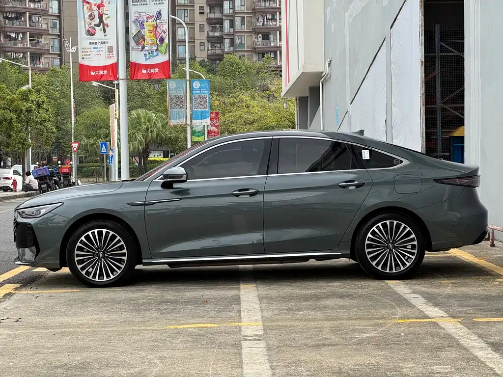 Fengyun A8 L 1.5 TGDI 145 km Luxury