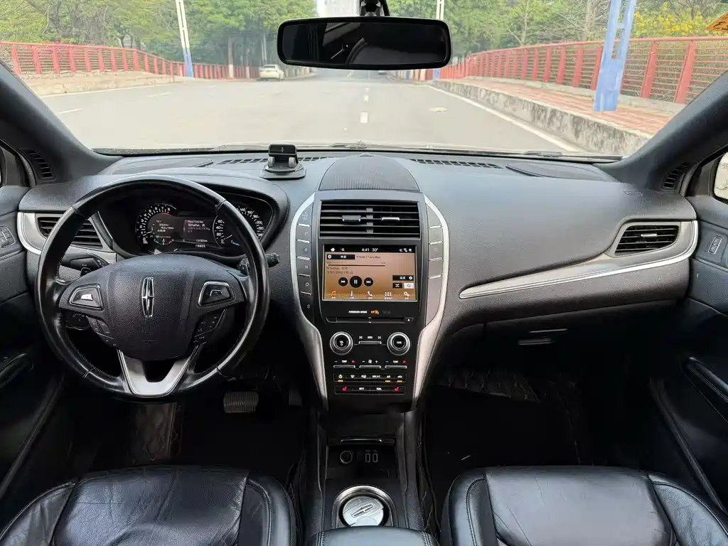 Lincoln MKC 2.0 T 2 WD Premium CN-V