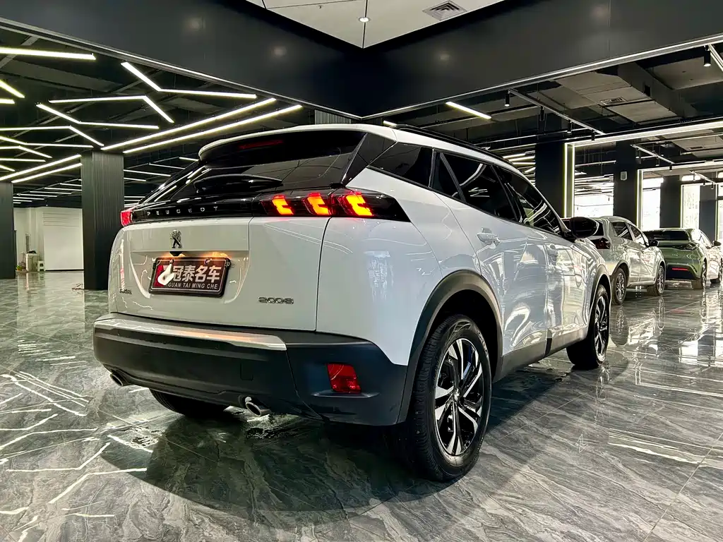 Peugeot 2008 2022 230 THP THE ONE