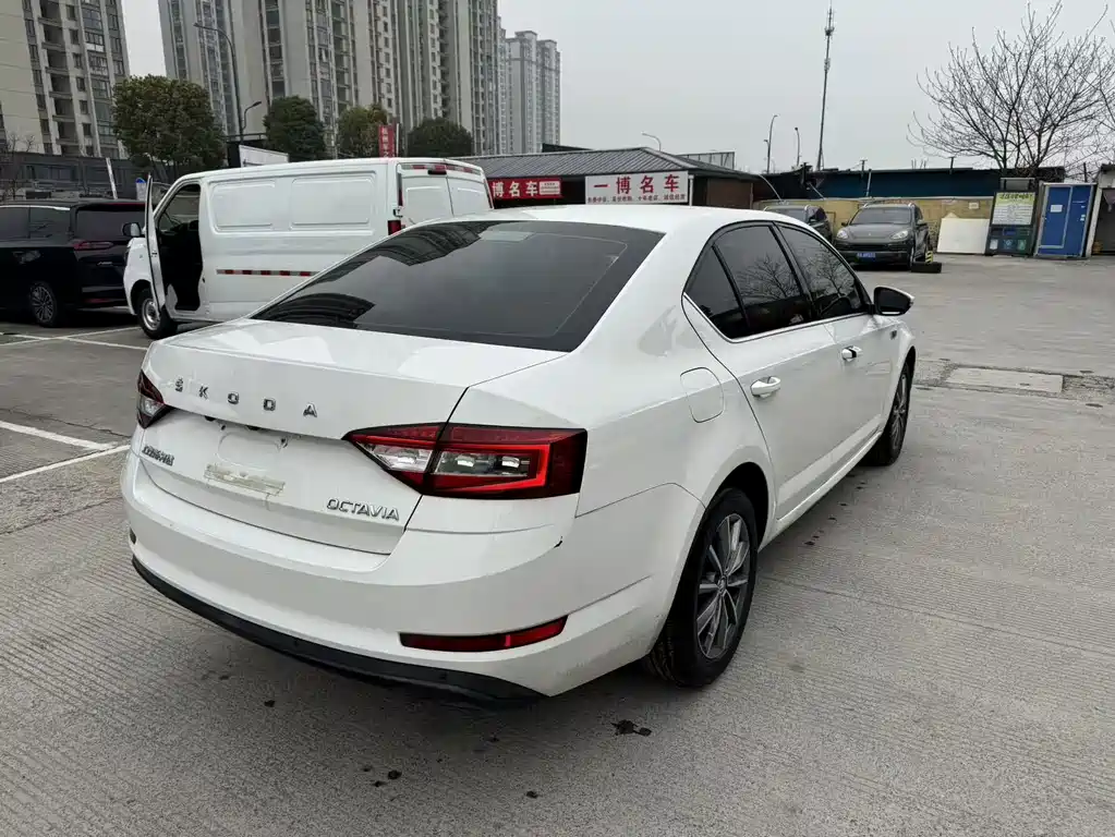 Octavia 明锐 2019款 1.5 L 自动智行舒适版 国VI