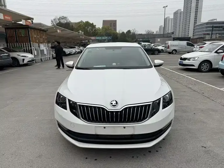 Skoda Octavia 明锐 2019款 1.5 L 自动智行舒适版 国VI