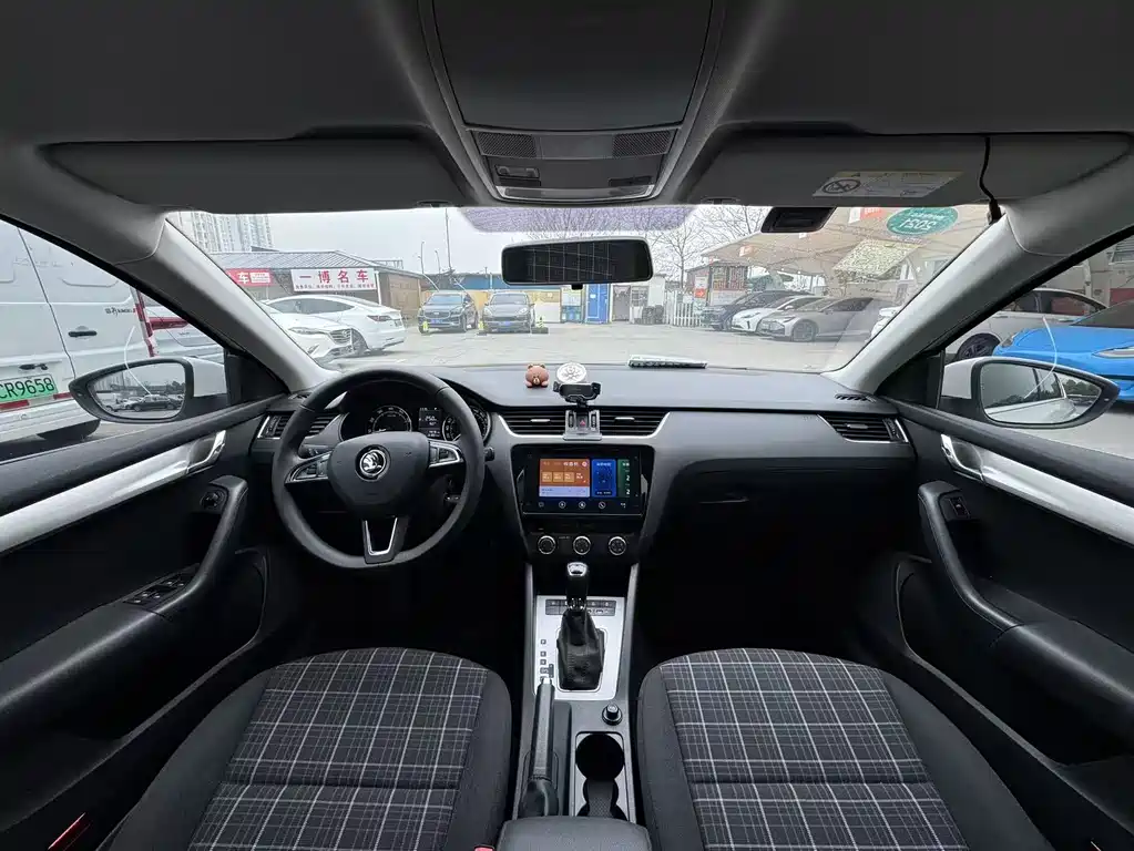 Octavia 明锐 2019款 1.5 L 自动智行舒适版 国VI