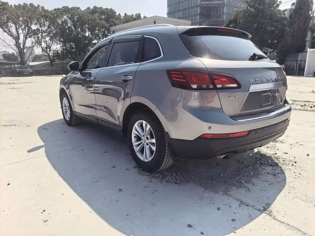 Borgward BX7 28 T 2 WD Elite 5-seat