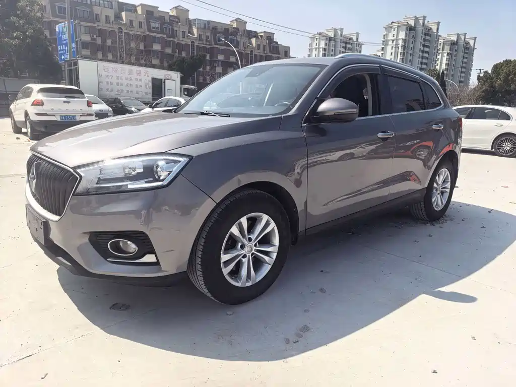 Borgward BX7 28 T 2 WD Elite 5-seat
