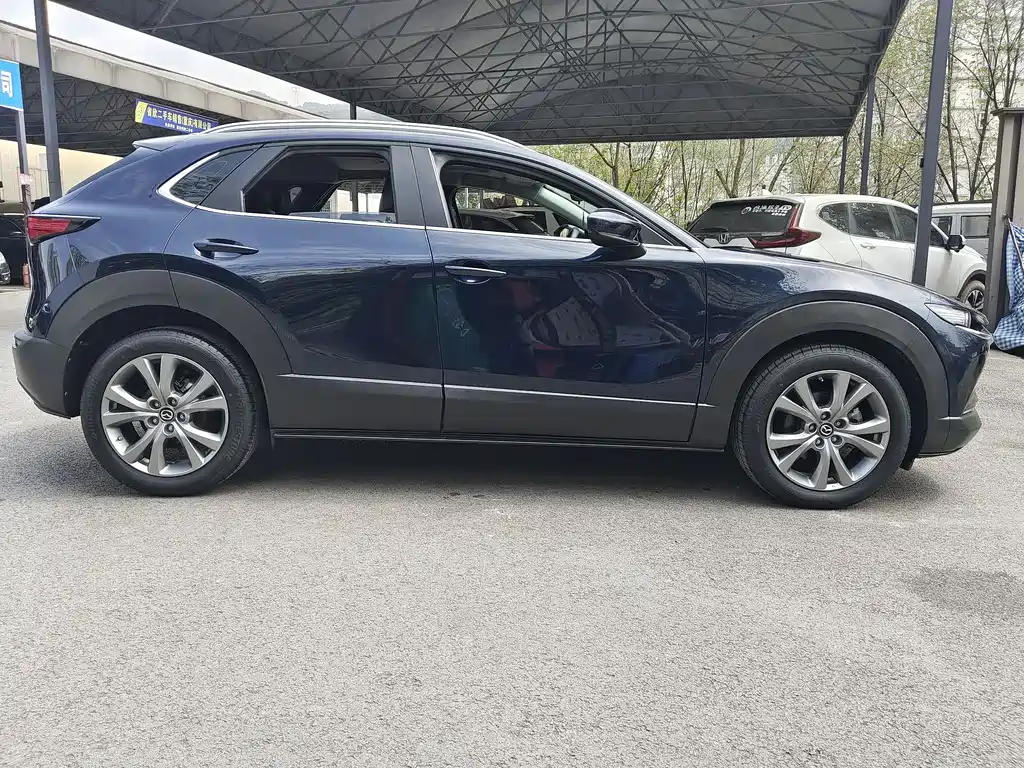 Mazda CX-30 2.0 L Auto Jiayue Obsidian