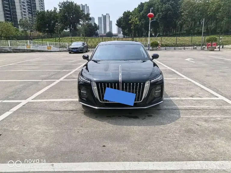 Hongqi H5 1.5 T DCT Flagship Charm