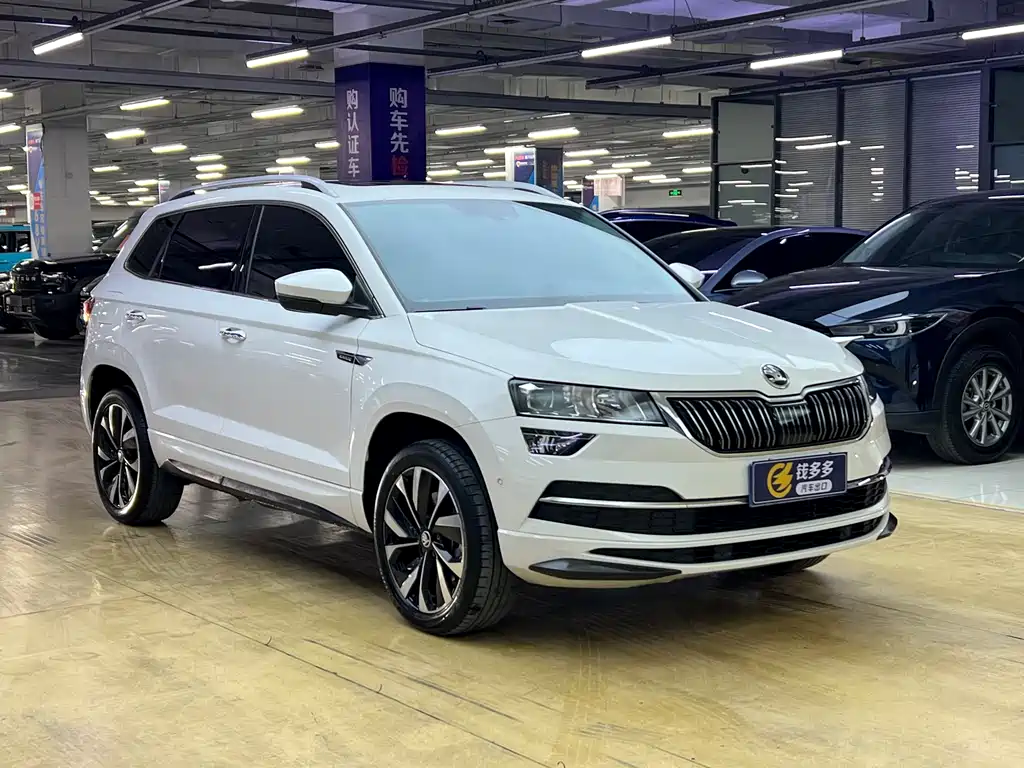 Karoq TSI280 Luxury Enjoyment