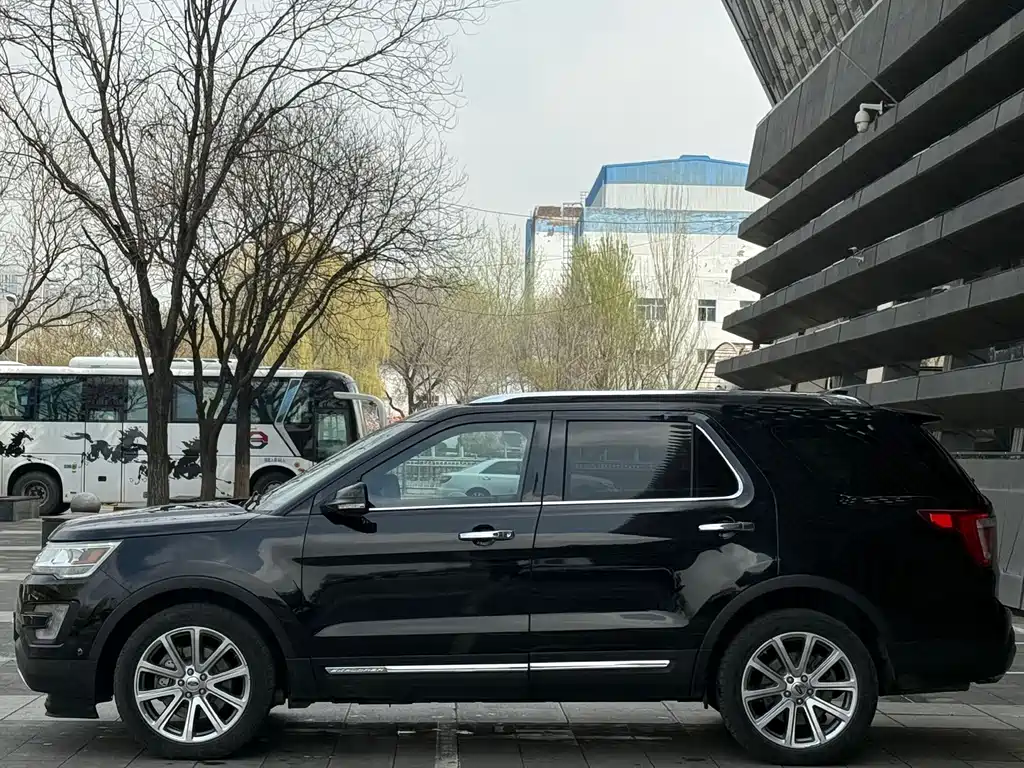 Explorer (Import) 2.3 T Elite