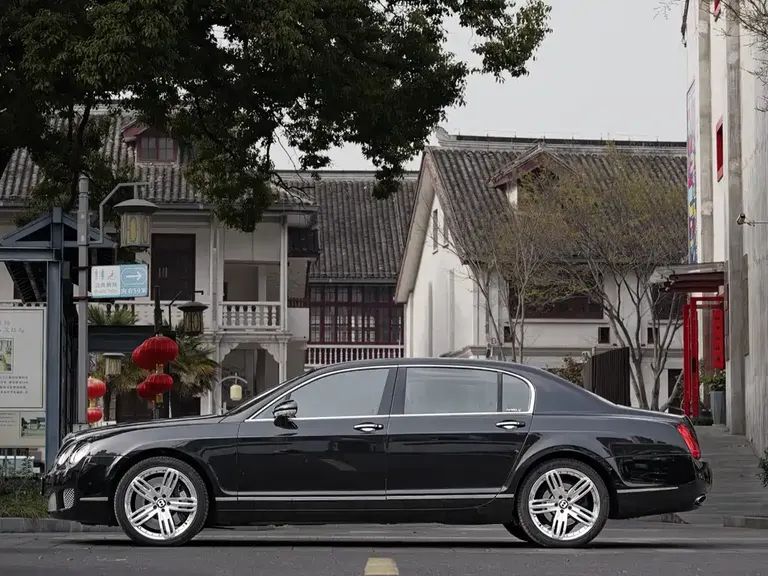 Bentley Flying Spur 6.0 T Standard