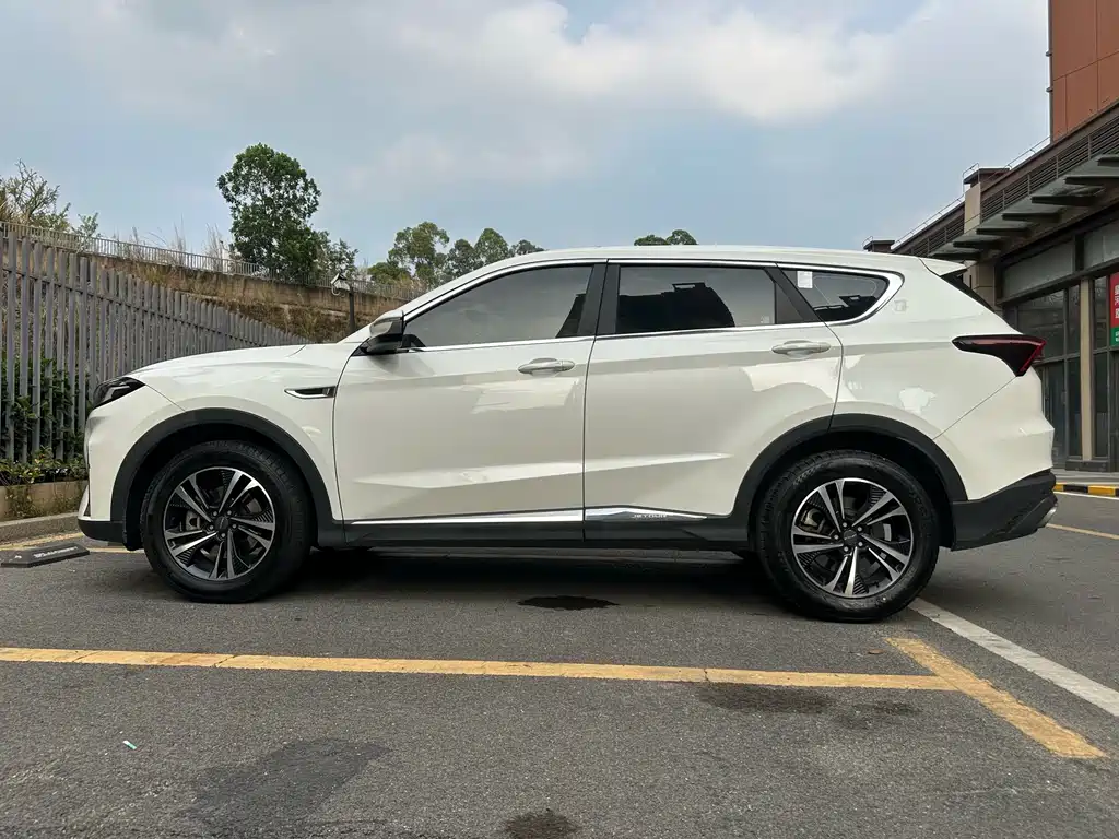 Jetour X70 1.5 T DCT Exclusive I 5-seat