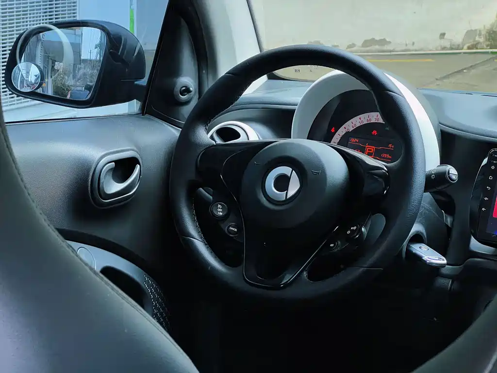 smart fortwo 1.0 L 52 kW Hardtop Agile